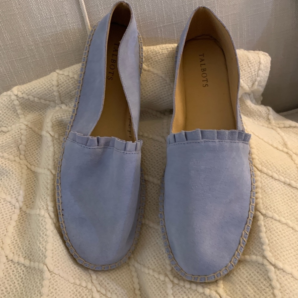 NWT. Talbots espadrille chambray slip-ons. 11M
